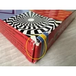 Kép 2/4 - 50 OPTICAL ILLUSIONS - SZÉPSÉGHIBÁS TERMÉK